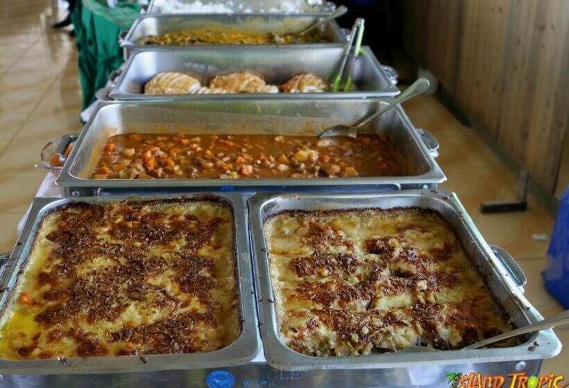 Island Tropic Hotel And Restaurant