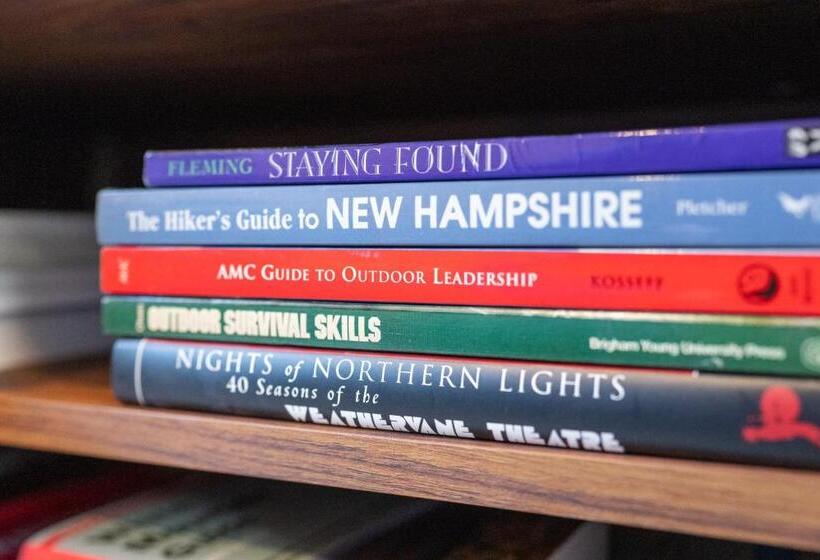 Пансион 1st Floor Adventure Property