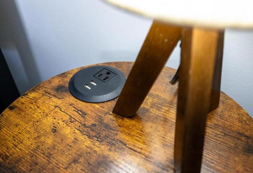 Пансион 1st Floor Adventure Property