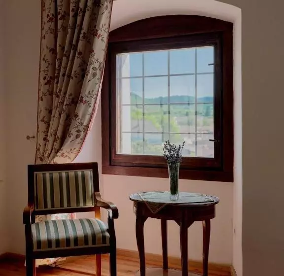 ペンション Pipo Várkastély, Ozora