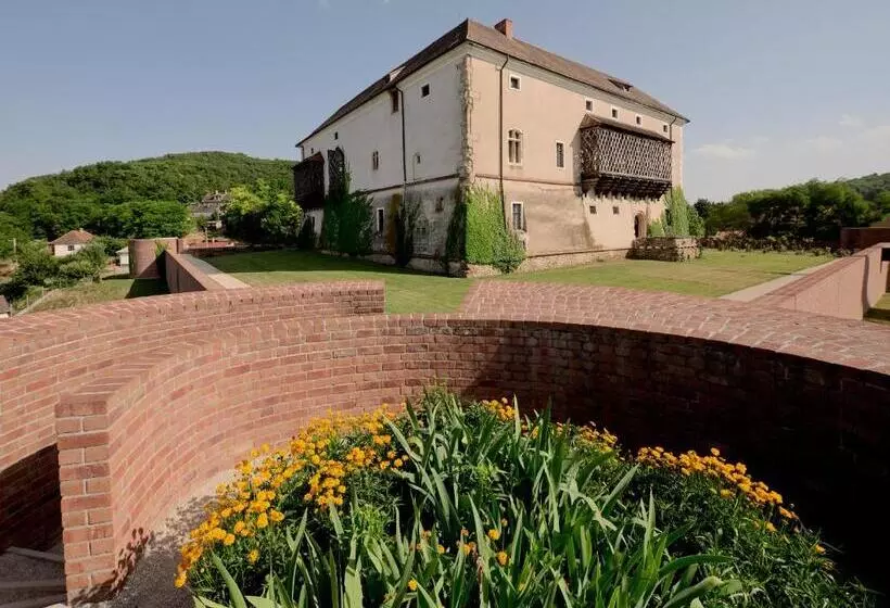 ペンション Pipo Várkastély, Ozora