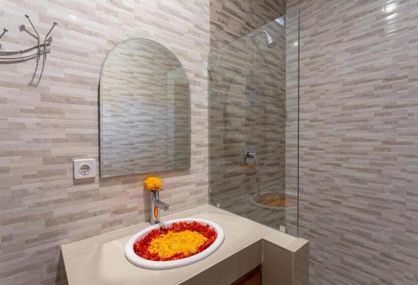 Phoenix Bed And Breakfast 7