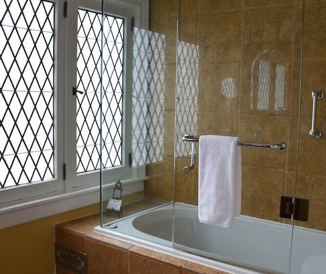 Apple Tree Historic B&b