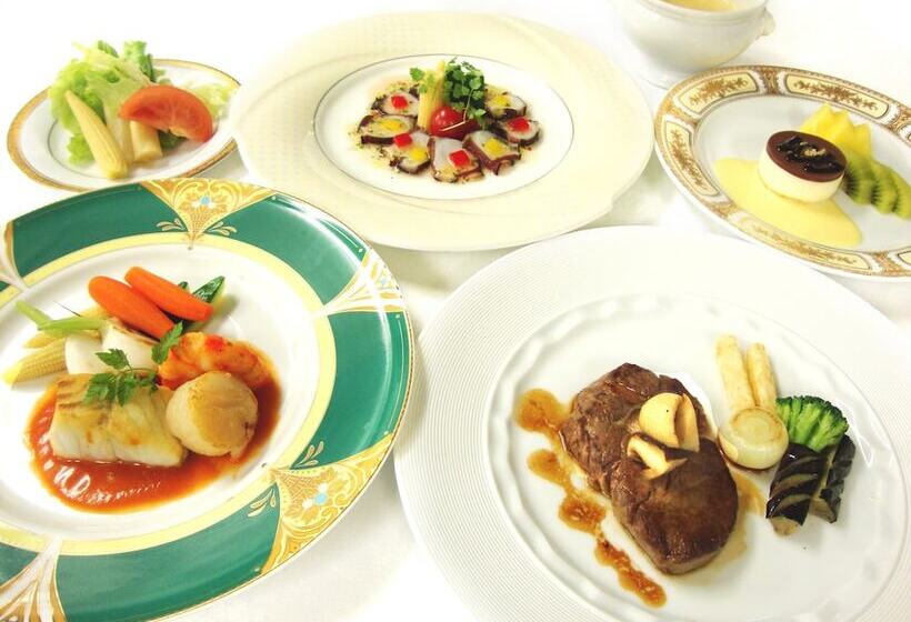 Chokai Sarukura Onsen Hotel Foresta Chokai