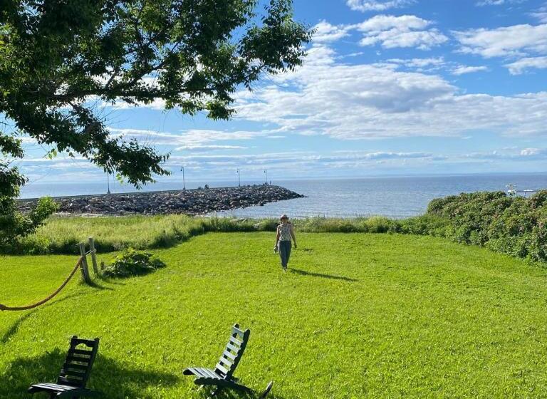 בית מלון כפרי Le Gaspesiana