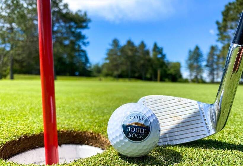 בית מלון כפרי Le Gaspesiana