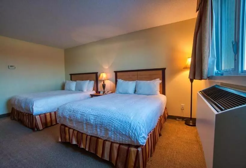 هتل Park West Inn