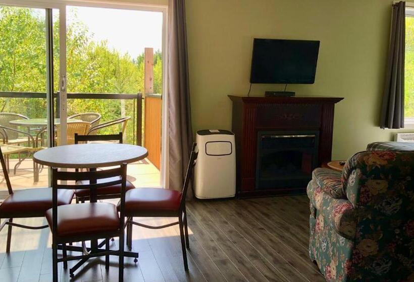 Мотель Aux Portes Du Soleil