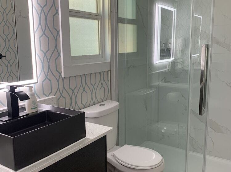 汽车旅馆  Oceanside Villas