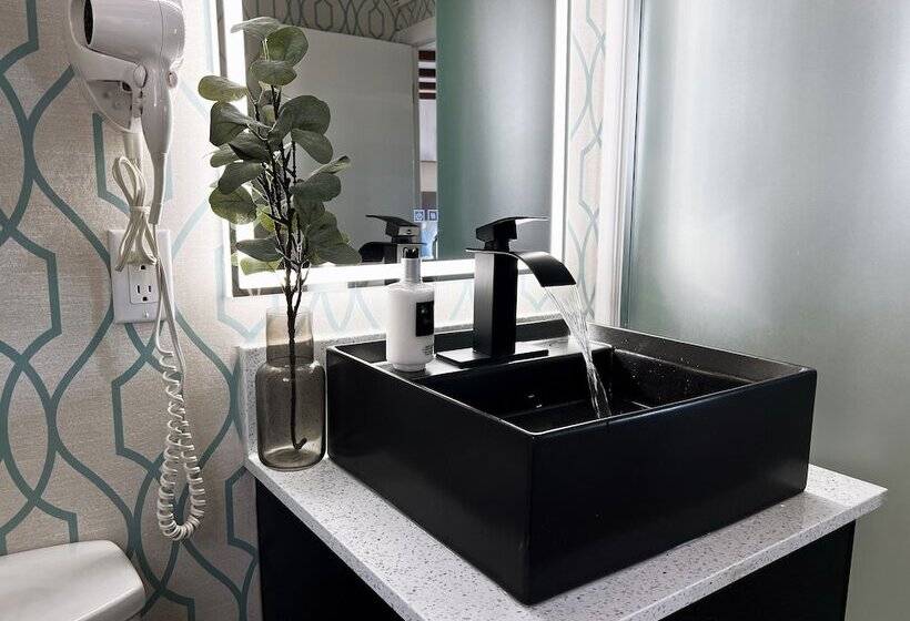 汽车旅馆  Oceanside Villas