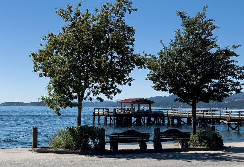 汽车旅馆  Oceanside Villas