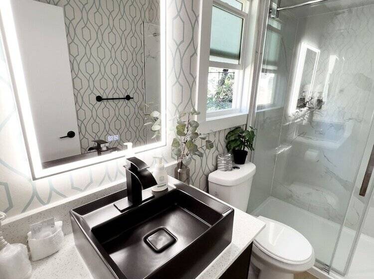 汽车旅馆  Oceanside Villas