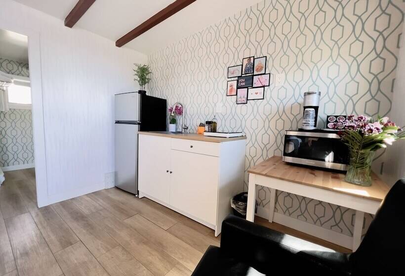 汽车旅馆  Oceanside Villas