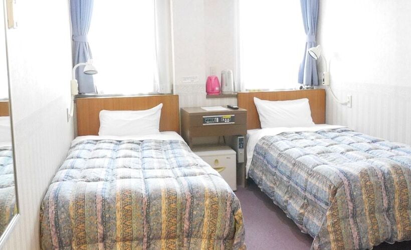 Station Business Hotel Tenshukaku