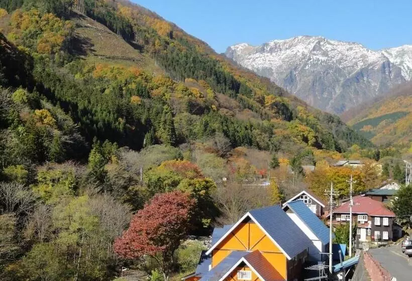 Tanigawadake Raspberry Youth Hostel