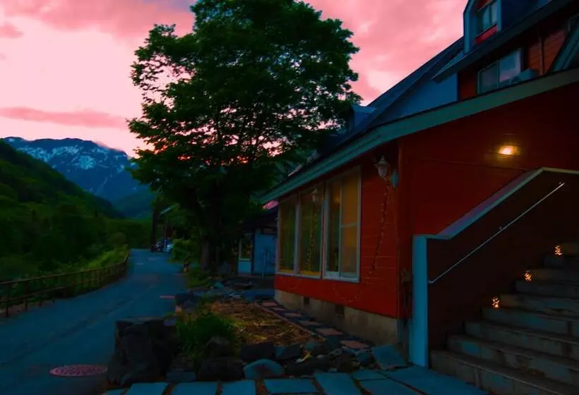 Tanigawadake Raspberry Youth Hostel