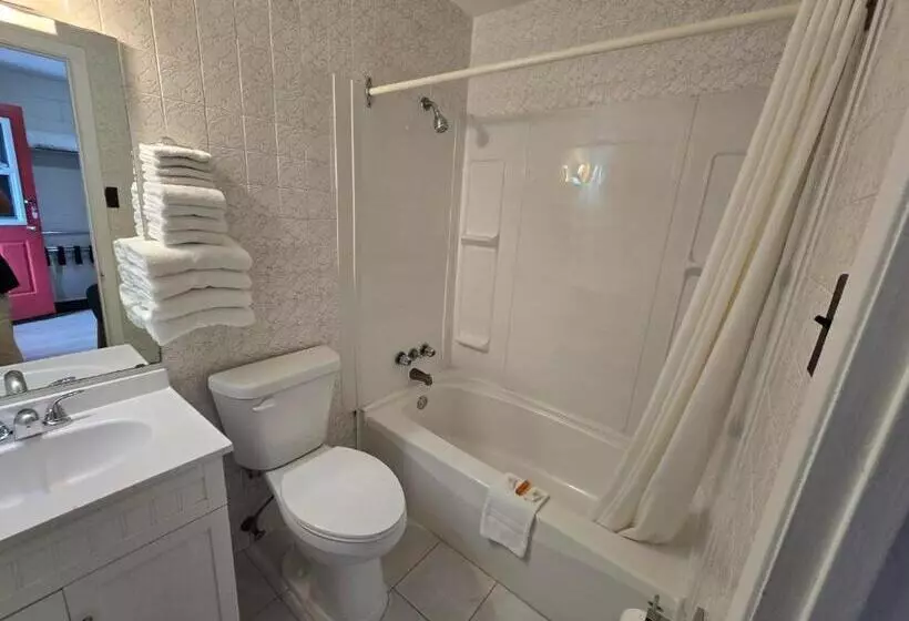 Top Notch Motel
