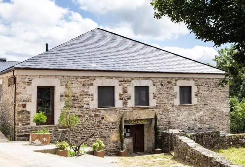 Retkeilymaja A Reboleira   Casa Nuñez