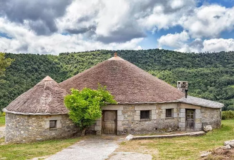 Retkeilymaja A Reboleira   Casa Nuñez