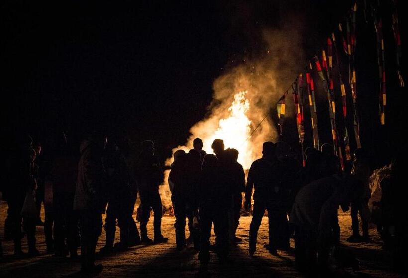 ユースホステル Hakuba Cortina Lodge