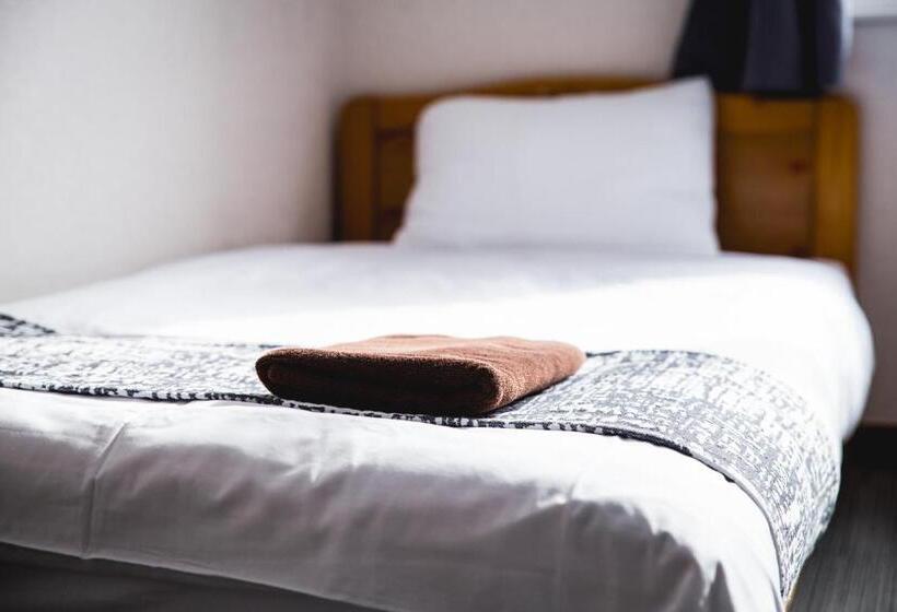 ユースホステル Hakuba Cortina Lodge