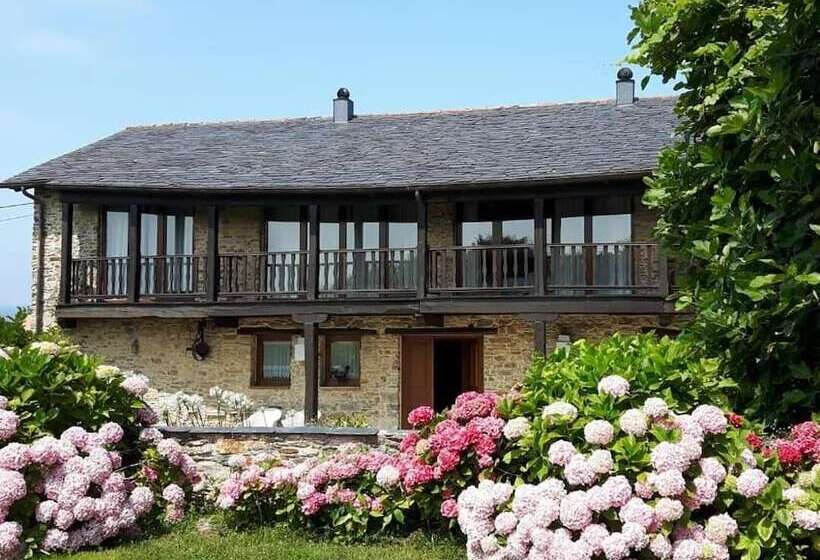 تختخواب و صبحانه Casa Peleyon