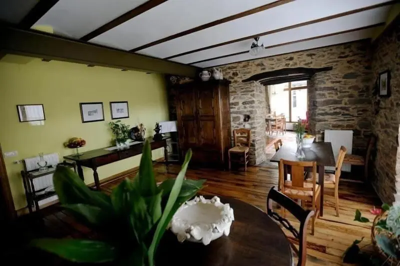 تختخواب و صبحانه Casa Peleyon