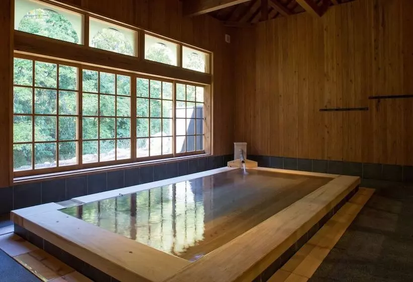 Aamiaismajoitus (B&B) Miyama Sanso