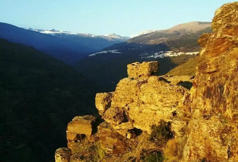 Aamiaismajoitus (B&B) Sierra Y Mar