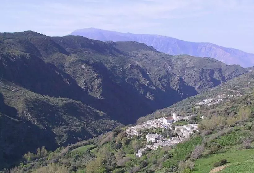 Aamiaismajoitus (B&B) Sierra Y Mar
