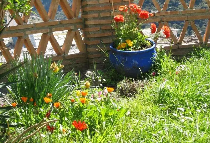 Aamiaismajoitus (B&B) Sierra Y Mar