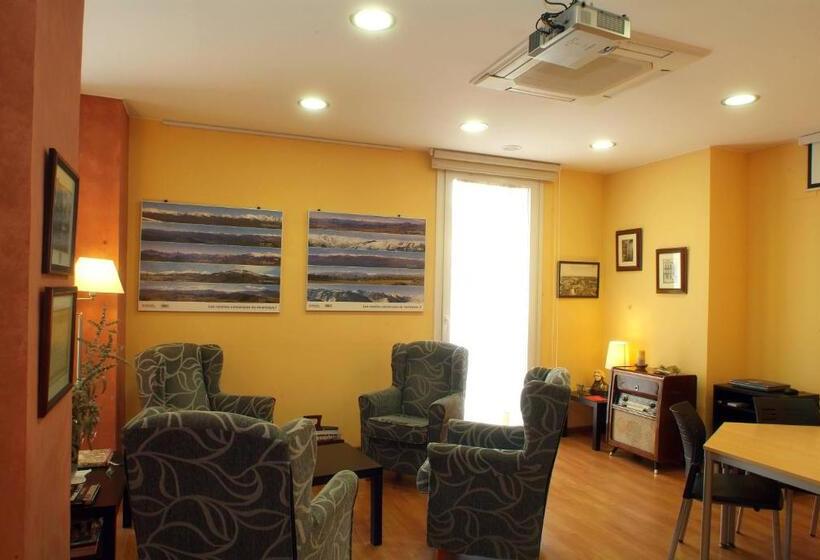 בית מלון כפרי 1948 Manresa