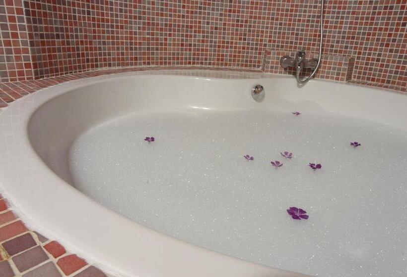 בית מלון כפרי La Casa Del Cubón