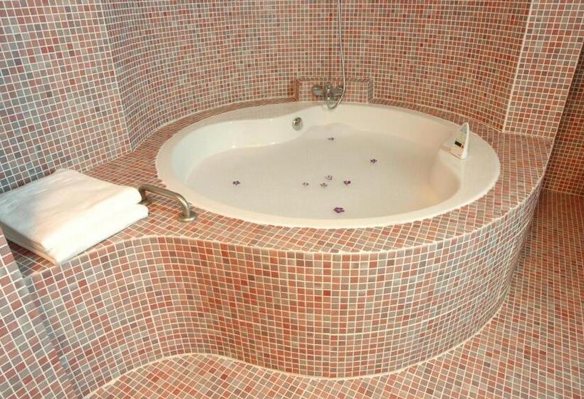 בית מלון כפרי La Casa Del Cubón