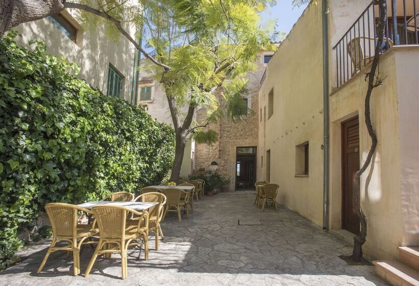 هتل Sa Bisbal Turismo De Interior