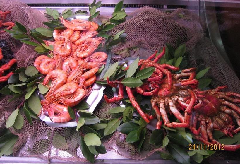 هتل Santo Apóstol