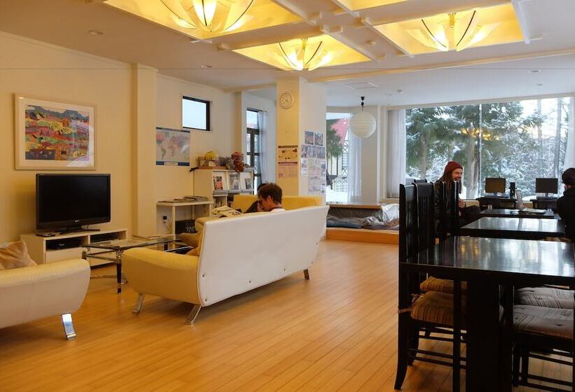 K S House Hakuba Alps   Travelers Hostel