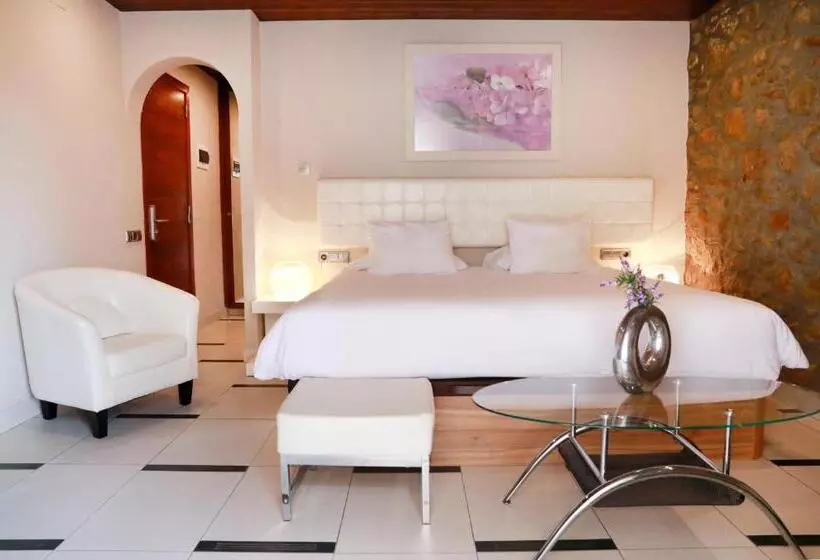 La Violeta Hotel Spa & Chill Out