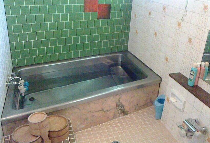 Рёкан Hoshidekan