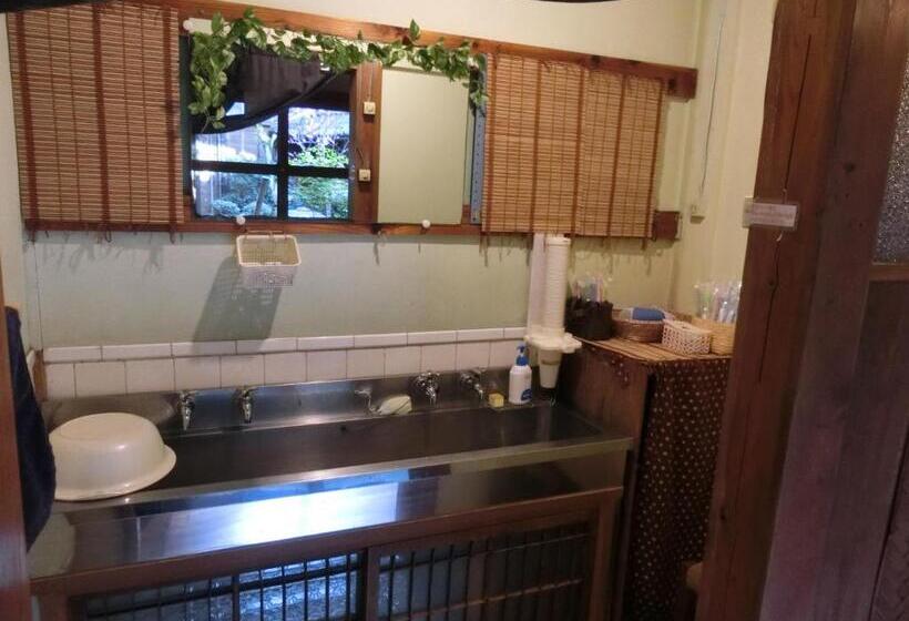 Рёкан Hoshidekan