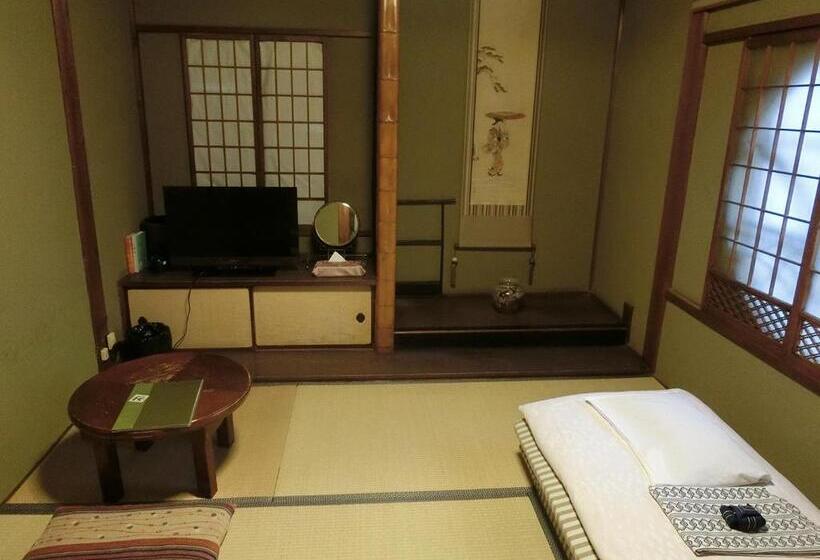 Рёкан Hoshidekan
