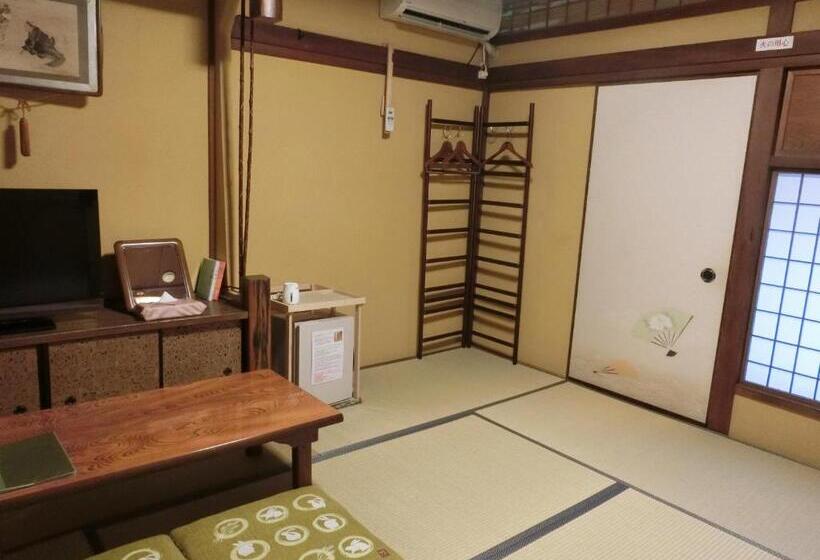 Рёкан Hoshidekan