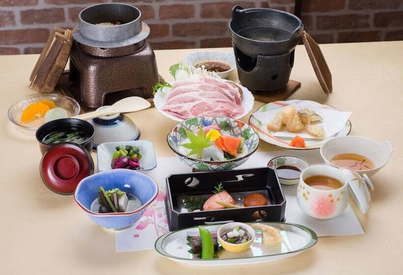 旅館 Shima Onsen Yuzurihaso Hot Spring Inn