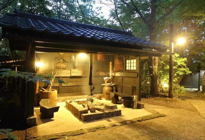 旅館 Shinwaen