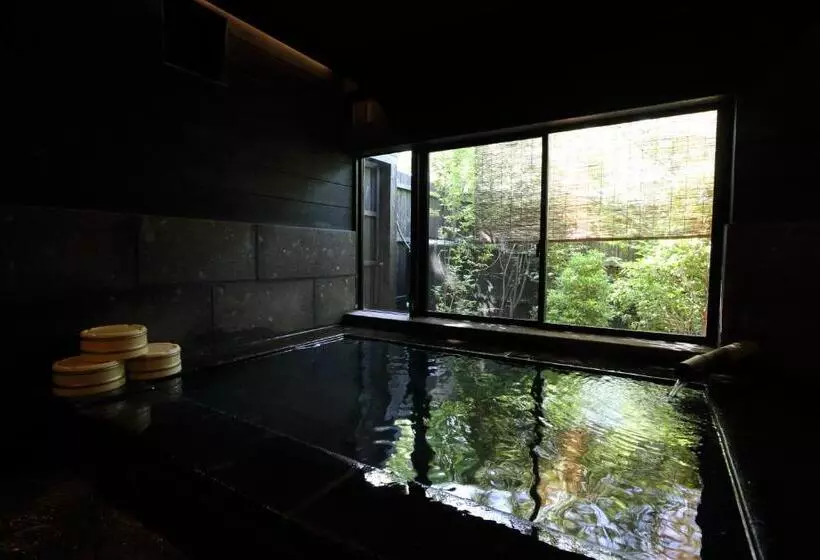 旅館 Shinwaen