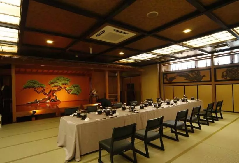 Ryokan Tsuki No Shizuka