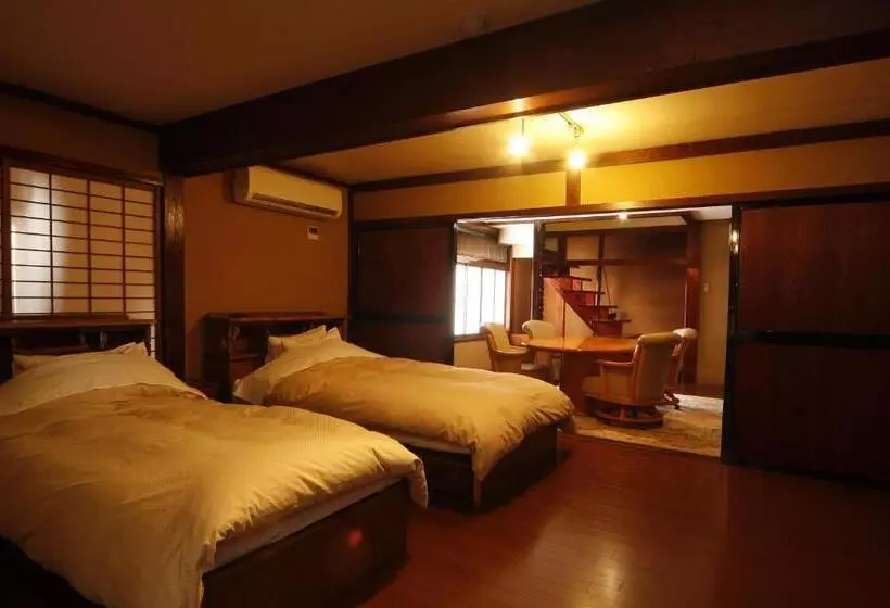 Ryokan Tsuki No Shizuka