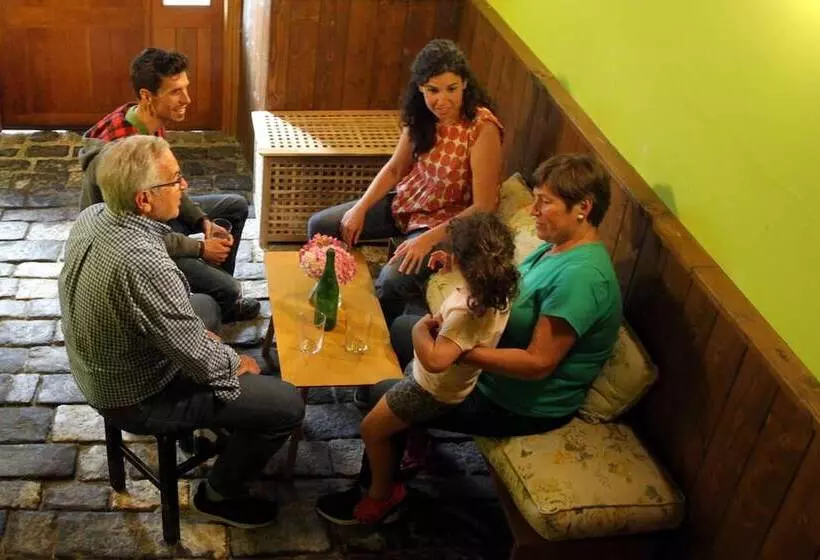 Albergue Ambiental De Beizama   Beizamako Aterpetxea