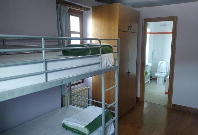 Albergue Ambiental De Beizama   Beizamako Aterpetxea