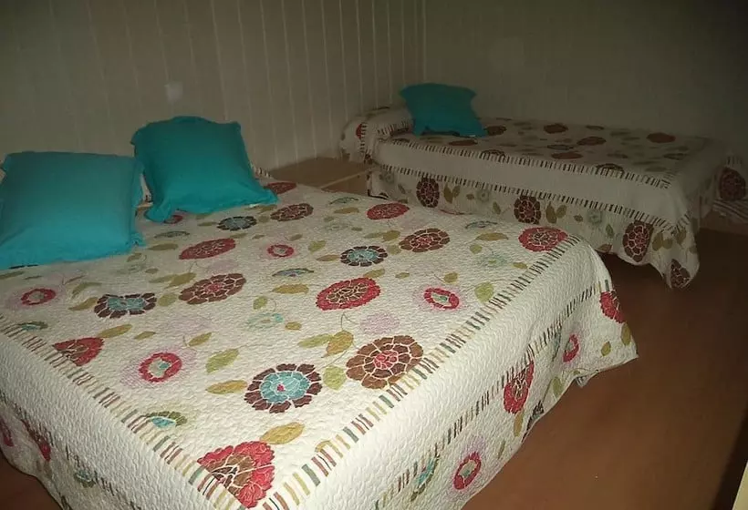 Albergue De Peregrinos A Santiago
